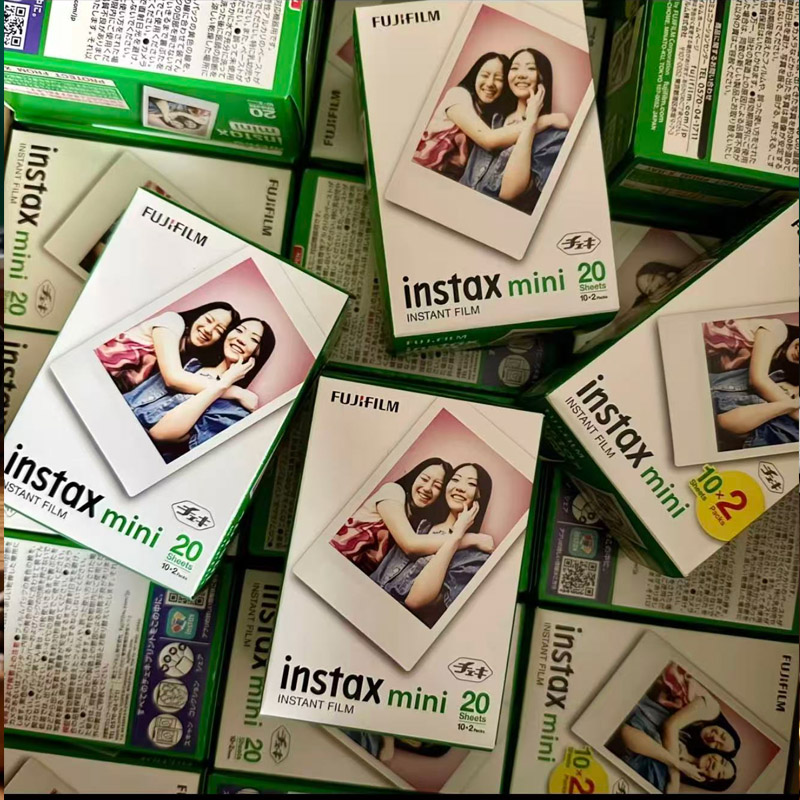 10枚、20枚、60枚入り 富士フイルム インスタックスミニ - Super 8 Film Reel のレビューと価格